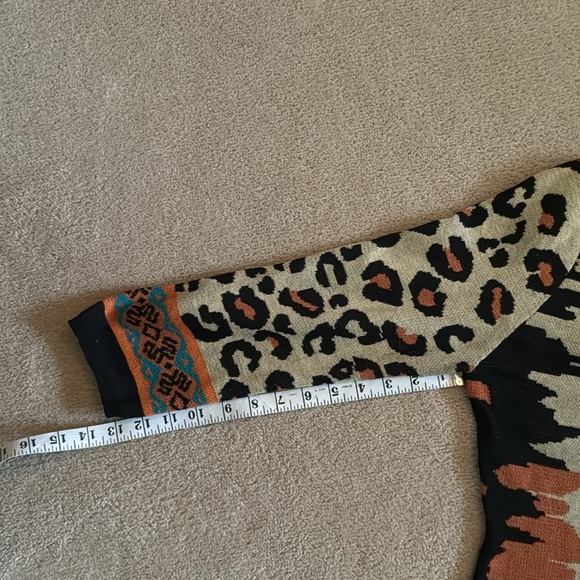 Flying Tomato Aztec Print Sweater Dress Anthropologie Size L/XL - Picture 11 of 11